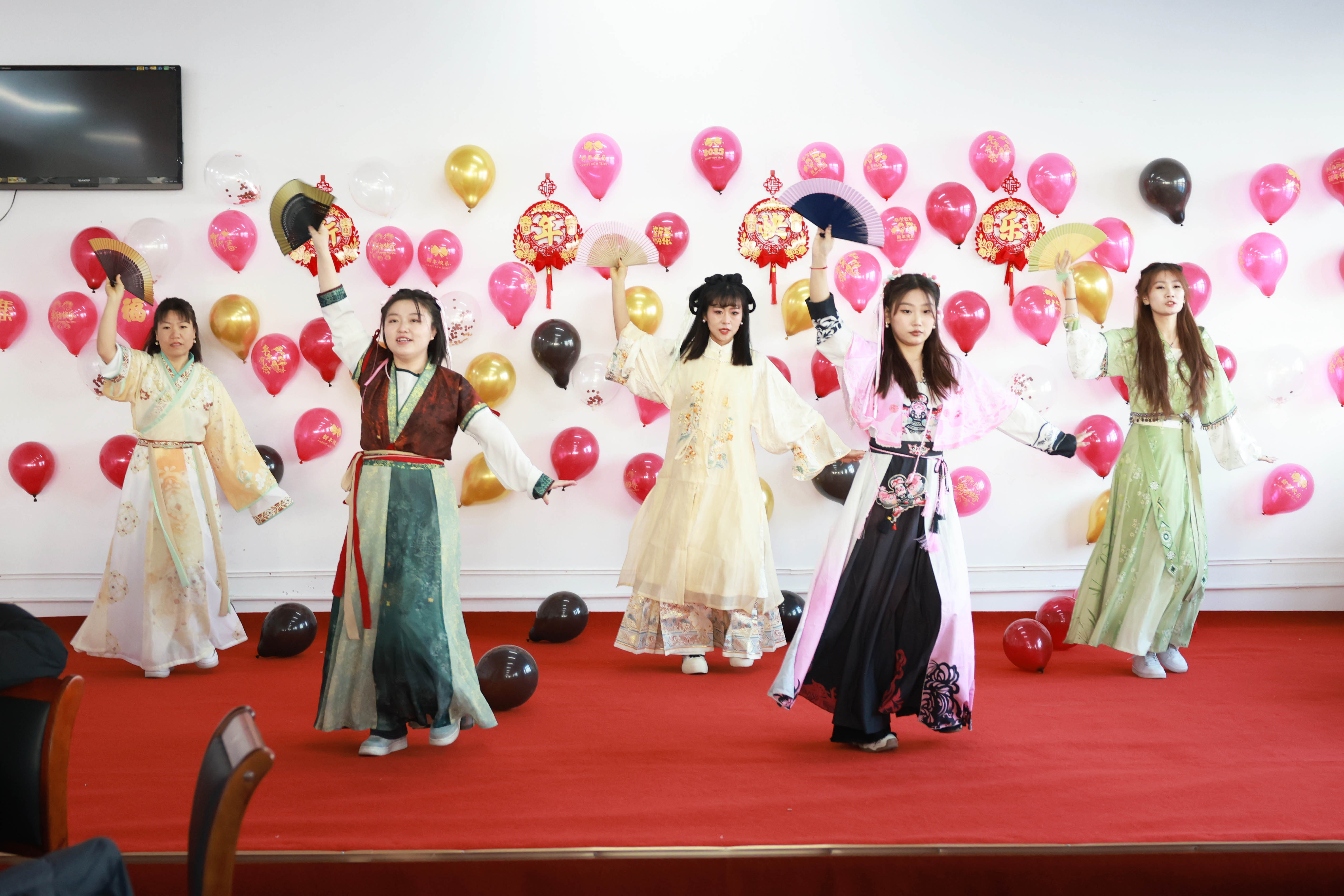 1741684494929 1741684494929